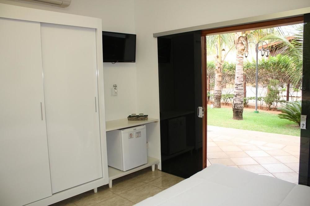Hotel Pousada Brilho Do Sol Olímpia Esterno foto